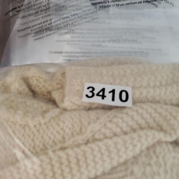 Vintage Carbery Sweater Womens Medium Wool Cable Knit Ireland Hand Knit 90s - Picture 9 of 9